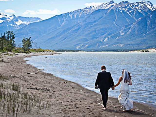 Colton and Kim&apos;s wedding in Jasper, Alberta 9