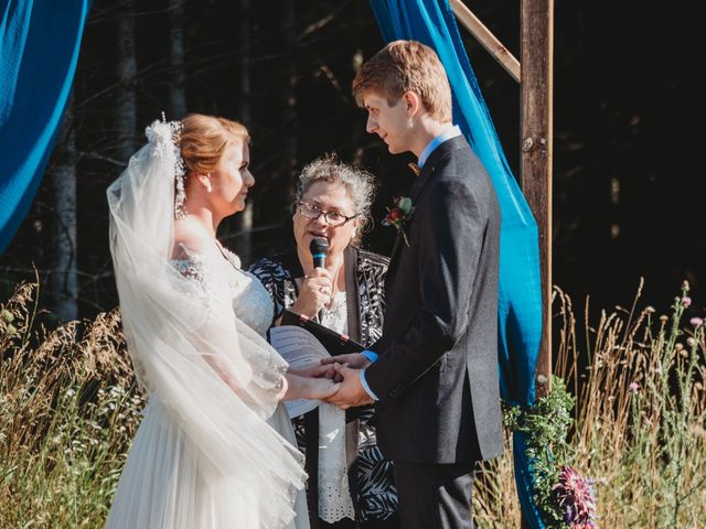 Brad and Emily&apos;s wedding in Owen Sound, Ontario 67