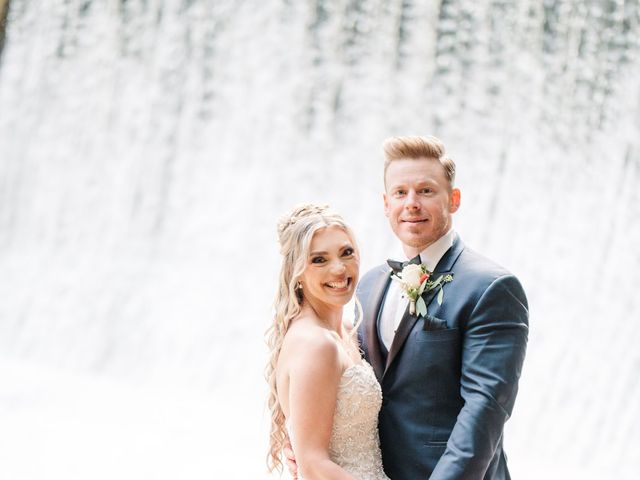 Kyle and Erin&apos;s wedding in Orangeville, Ontario 34