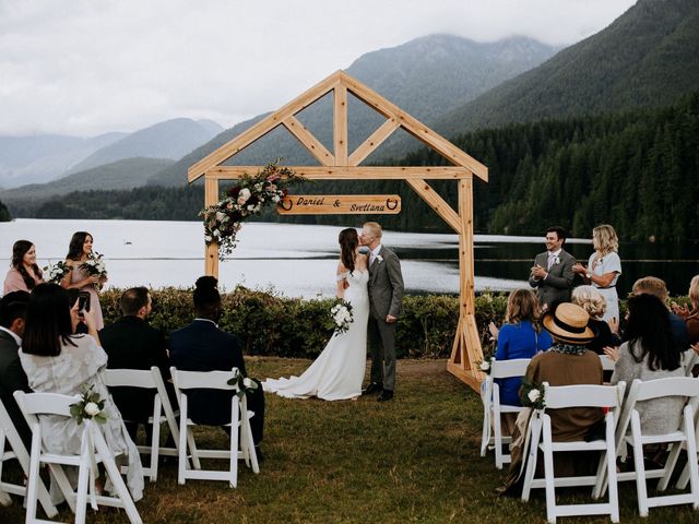 Daniel and Svetlana&apos;s wedding in North Vancouver, British Columbia 13