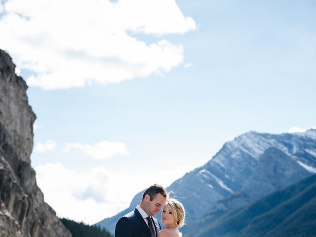 Riley Frame and Kimberly White&apos;s wedding in Canmore, Alberta 44