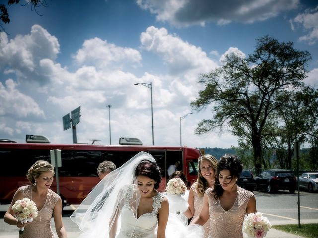 Anthony and Savannah&apos;s wedding in Hamilton, Ontario 9