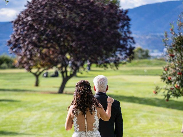 Dan and Michele&apos;s wedding in Kelowna, British Columbia 10
