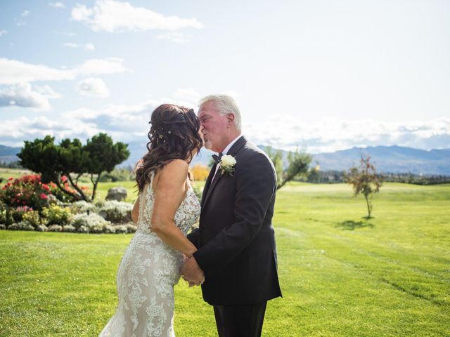 Dan and Michele&apos;s wedding in Kelowna, British Columbia 13