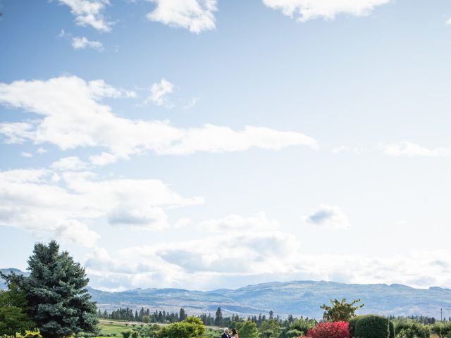 Dan and Michele&apos;s wedding in Kelowna, British Columbia 14