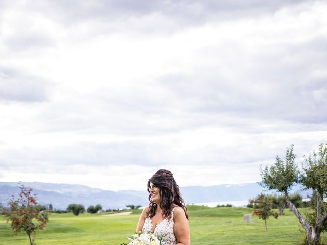 Dan and Michele&apos;s wedding in Kelowna, British Columbia 17