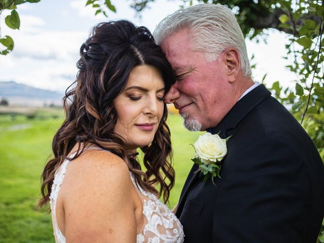 Dan and Michele&apos;s wedding in Kelowna, British Columbia 18