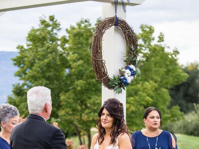 Dan and Michele&apos;s wedding in Kelowna, British Columbia 46
