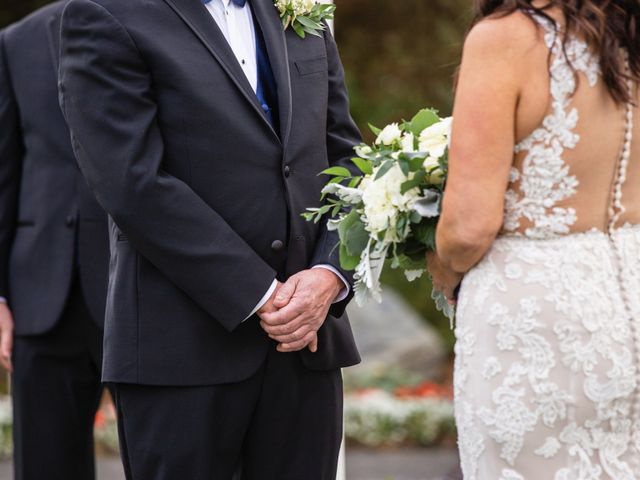 Dan and Michele&apos;s wedding in Kelowna, British Columbia 49