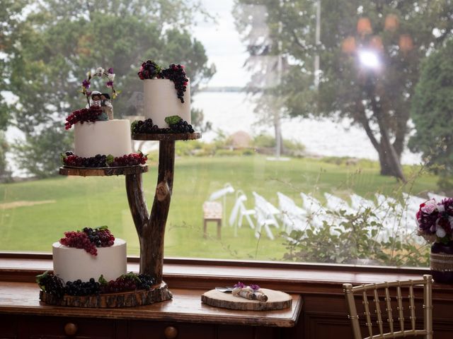 Ray and Claudine's wedding in Pointe-Claire, Quebec 4