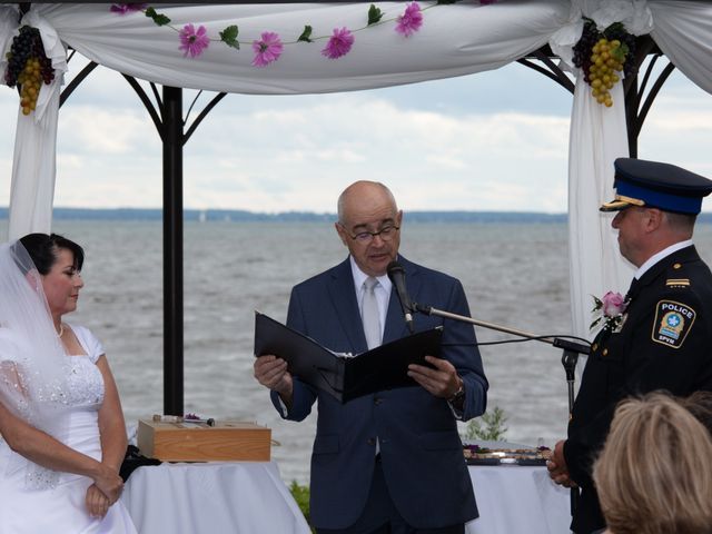 Ray and Claudine&apos;s wedding in Pointe-Claire, Quebec 11