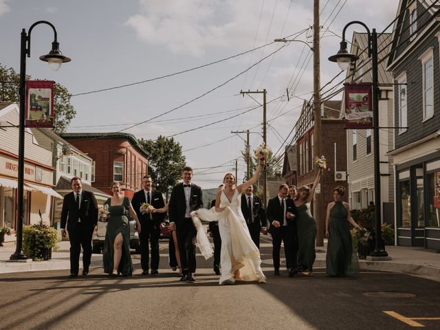 Kaylin and Kaitlyn's wedding in Bridgetown, Nova Scotia 8