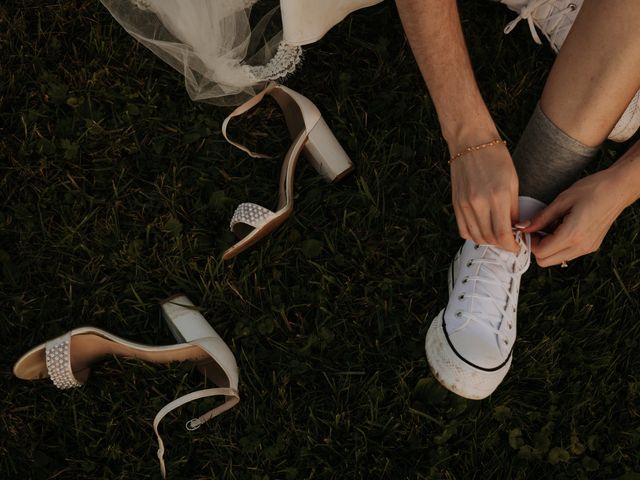 Kaylin and Kaitlyn's wedding in Bridgetown, Nova Scotia 10