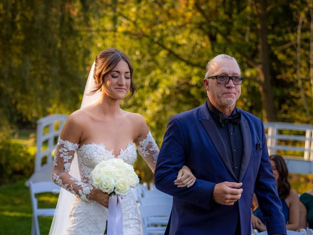 Bastien and Marianne&apos;s wedding in Joliette, Quebec 9