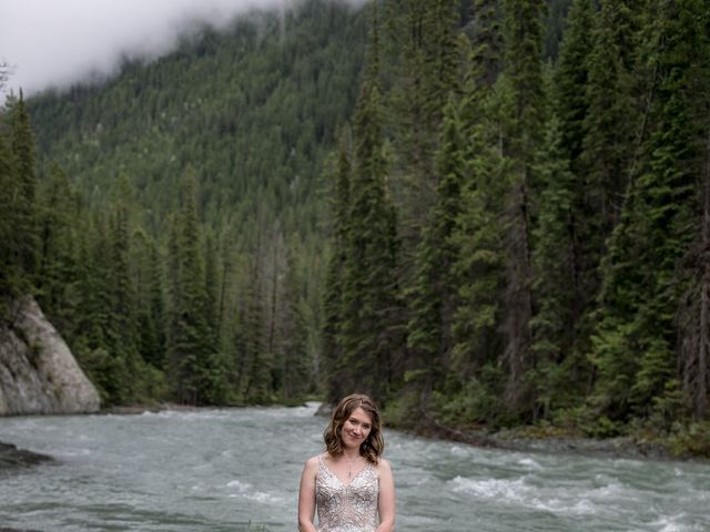 Colton and Carly's wedding in Radium Hot Springs, British Columbia 9
