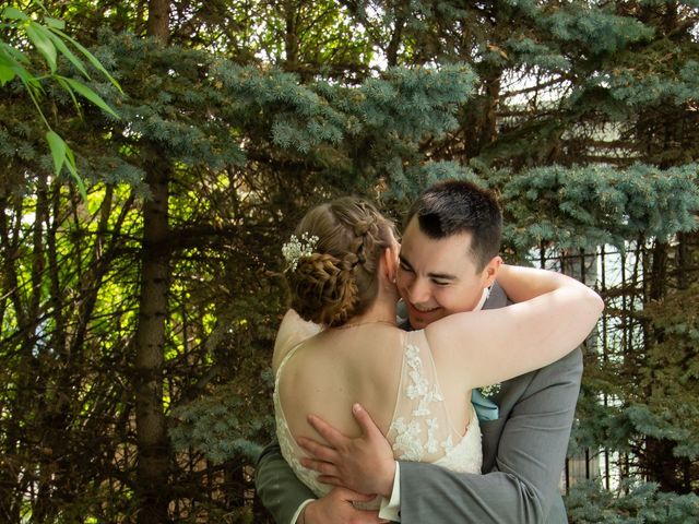 Riana and Taylor&apos;s wedding in Edmonton, Alberta 38
