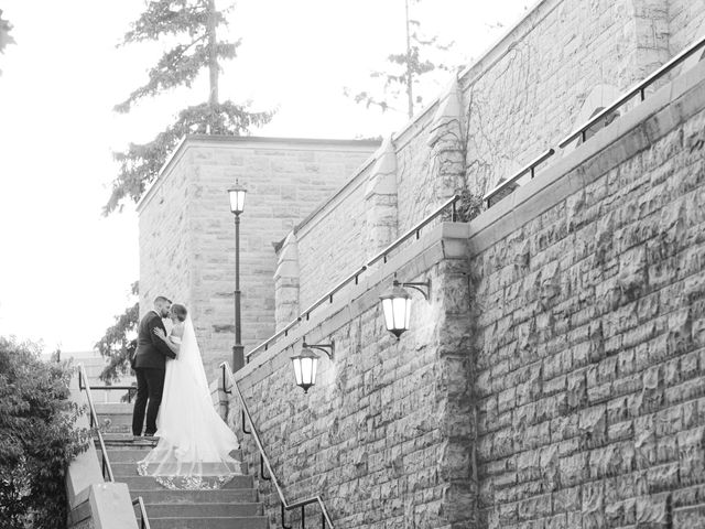 Mark and Nicole&apos;s wedding in Kingston, Ontario 23