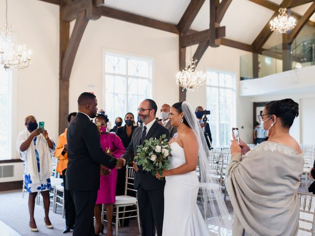 Montez and Brittnie&apos;s wedding in Hamilton, Ontario 5