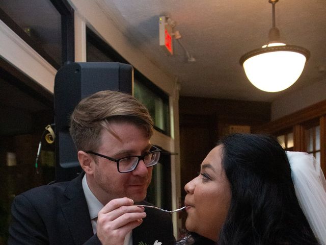 April and Brad's wedding in Niagara on the Lake, Ontario 11