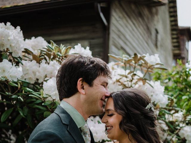 Julia and Daniel's wedding in Victoria, British Columbia 12