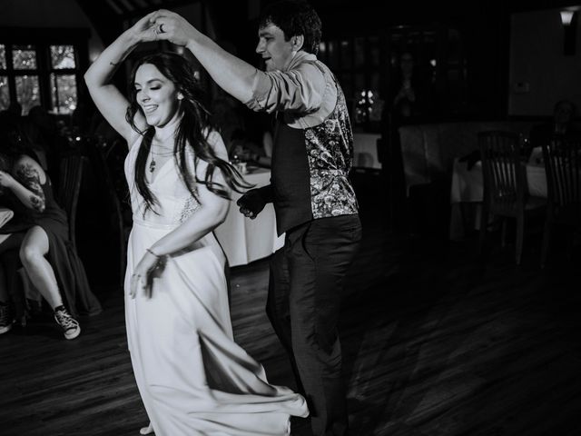 Julia and Daniel's wedding in Victoria, British Columbia 32