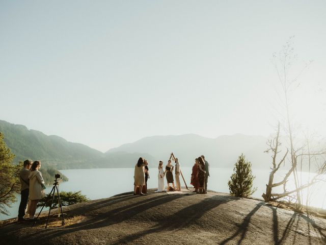 Johny and Taya&apos;s wedding in Squamish, British Columbia 13