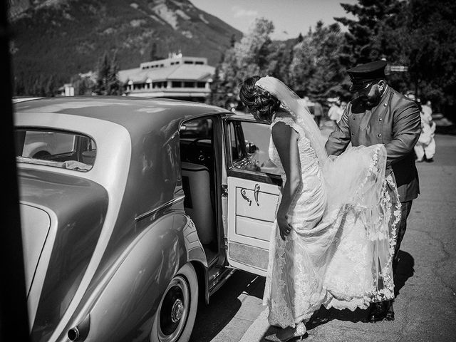 Luke and Julie&apos;s wedding in Banff, Alberta 17