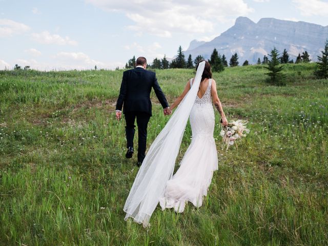 Michael and Larissa&apos;s wedding in Banff, Alberta 1