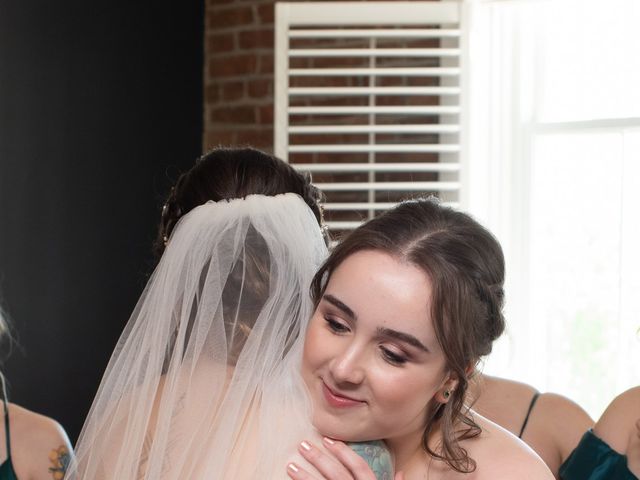 David and Madeline's wedding in Niagara on the Lake, Ontario 17