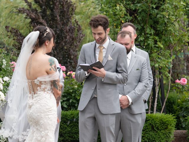 David and Madeline's wedding in Niagara on the Lake, Ontario 37