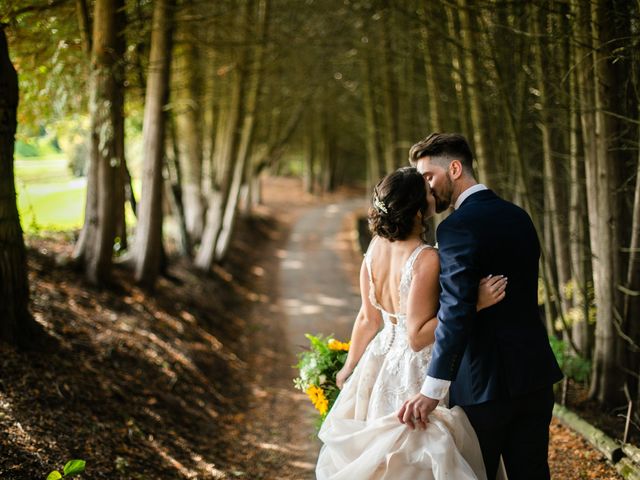 Curtis and Taylor's wedding in Oshawa, Ontario 7