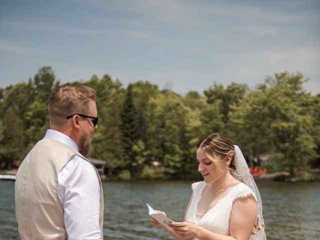 Jarrett and Emily&apos;s wedding in Huntsville, Ontario 14