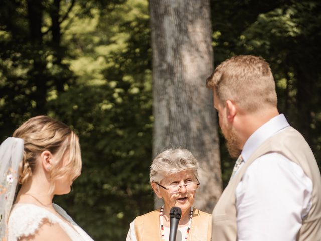 Jarrett and Emily&apos;s wedding in Huntsville, Ontario 24