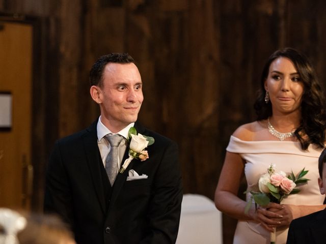 Nathaniel and Katie&apos;s wedding in Niagara Falls, Ontario 13