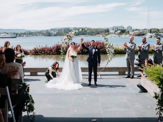 Jason and Nicole&apos;s wedding in Victoria, British Columbia 36