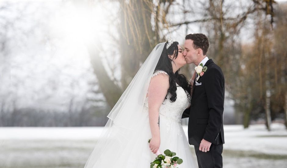 Nathaniel and Katie's wedding in Niagara Falls, Ontario