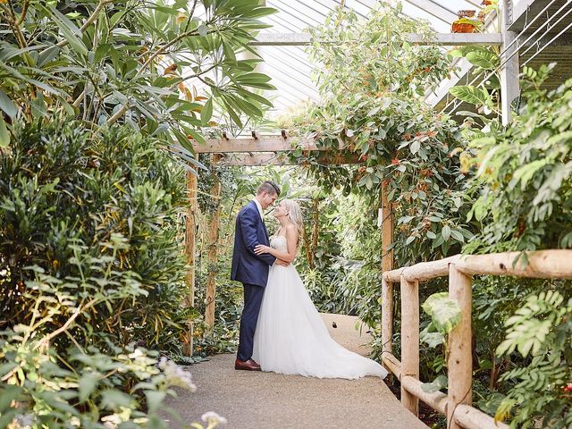 Chris and Laura&apos;s wedding in Cambridge, Ontario 24