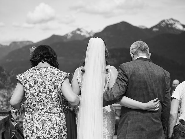 Adam and Kerry&apos;s wedding in Hope, British Columbia 40