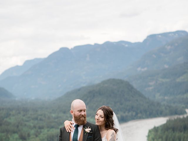 Adam and Kerry&apos;s wedding in Hope, British Columbia 76