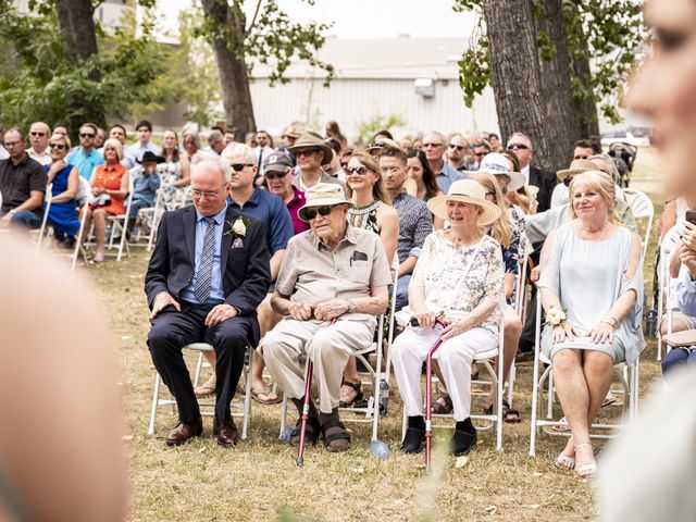 Luke and Emma&apos;s wedding in Drumheller, Alberta 15