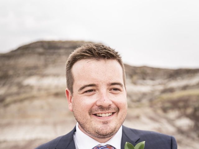 Luke and Emma&apos;s wedding in Drumheller, Alberta 43