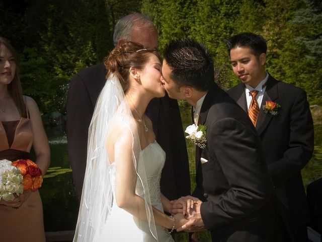Lloyd and Helen&apos;s wedding in Oshawa, Ontario 10