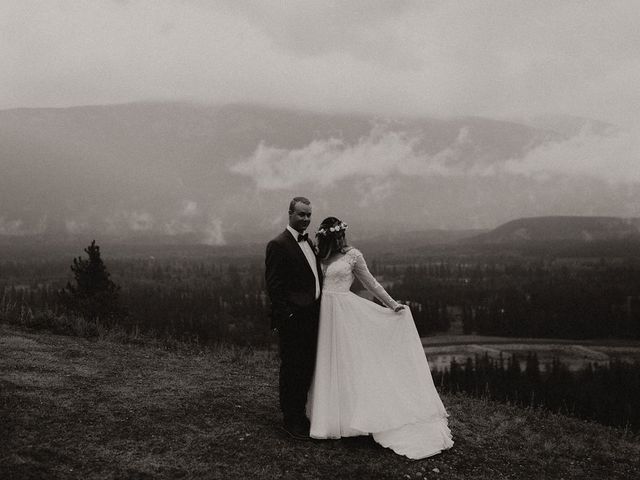 Tanner and Jenalee&apos;s wedding in Kananaskis, Alberta 38