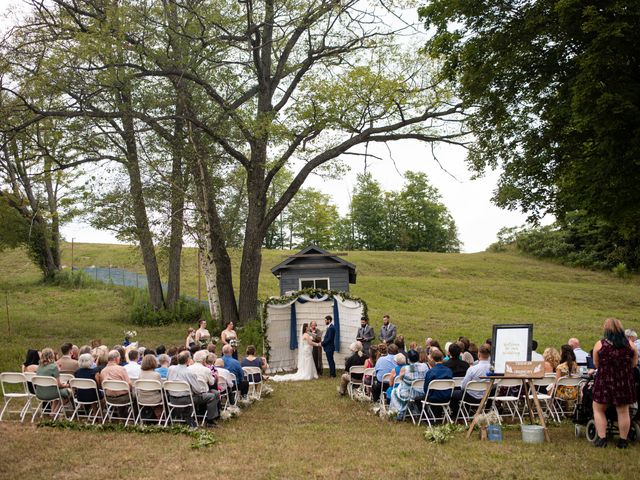 Ryan and Jessica&apos;s wedding in Barrie, Ontario 12