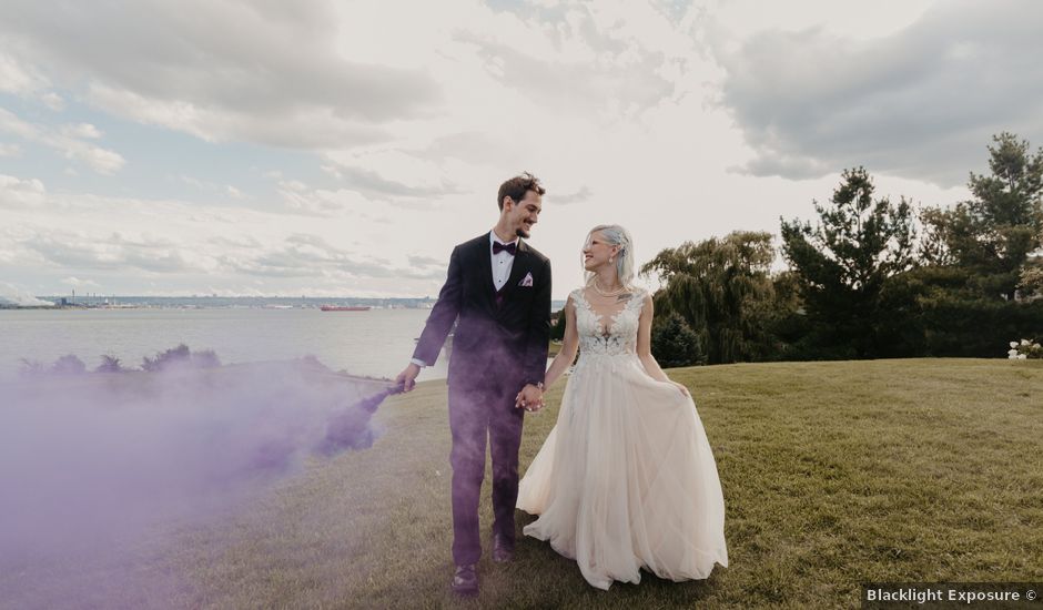 Tyler and Natasha's wedding in Burlington, Ontario