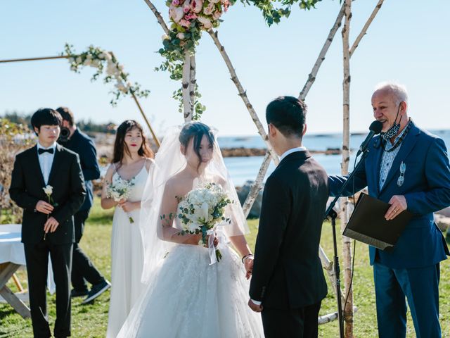 Yuki and Richard&apos;s wedding in Halifax, Nova Scotia 12