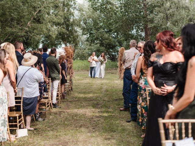 Sage and Connor's wedding in Medicine Hat, Alberta 5