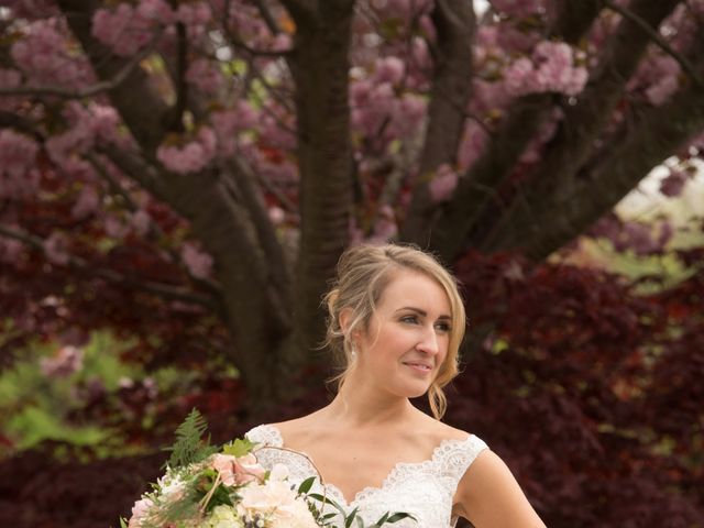 Brad and Sylvie's wedding in Niagara on the Lake, Ontario 13
