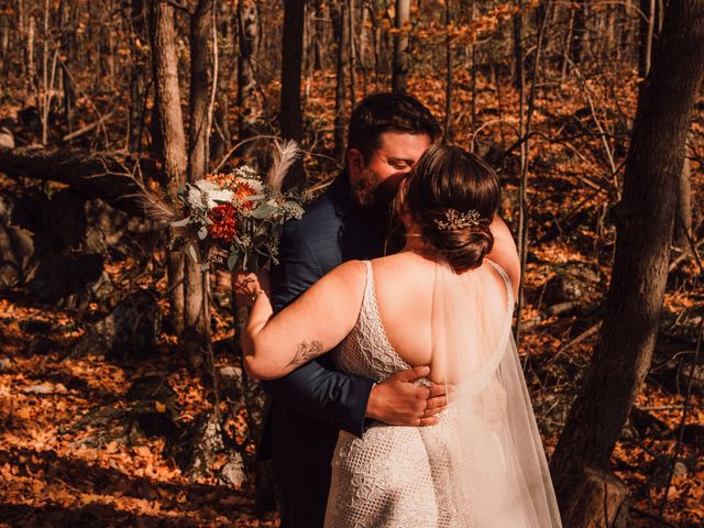 Jesse and Mikaela's wedding in Tweed, Ontario 12