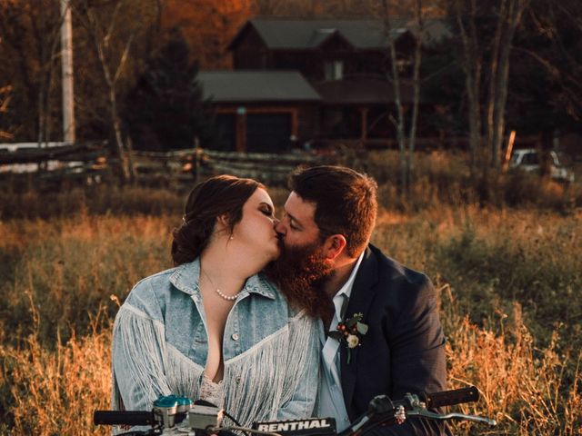 Jesse and Mikaela's wedding in Tweed, Ontario 146